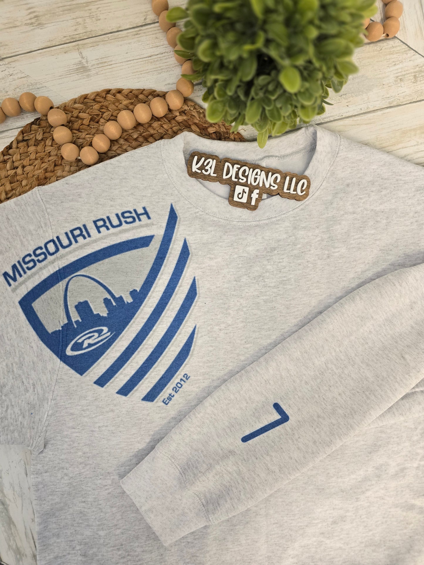 Shoulder Spirit Wear w/name on sleeve